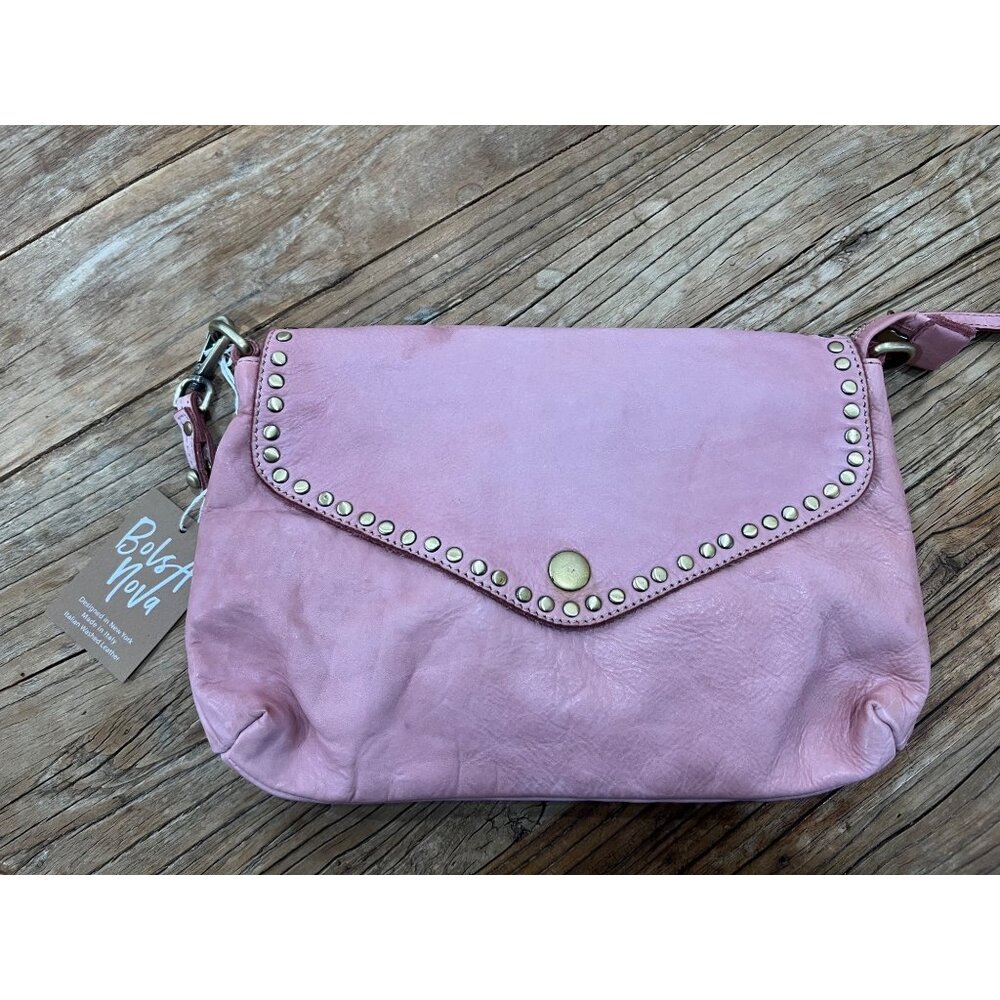 Bolsa Nova Aria Envelope Crossbody Pink Leather Studs Free People Campomaggi